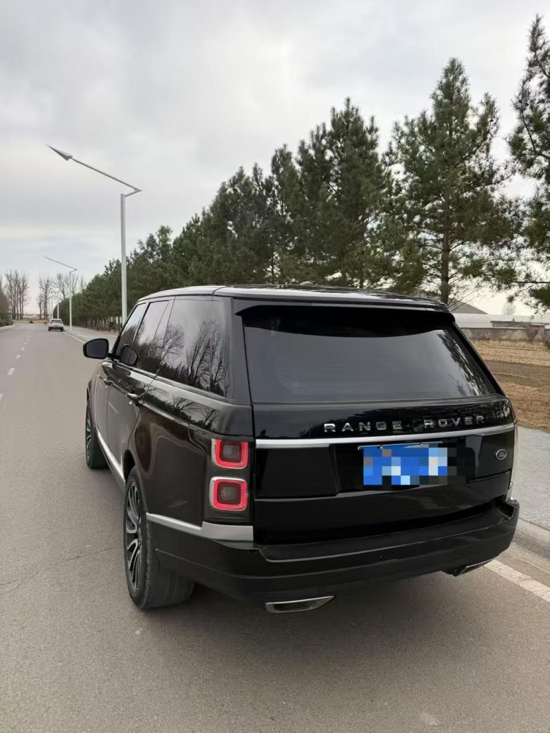 呼和浩特17年路虎揽胜行政7