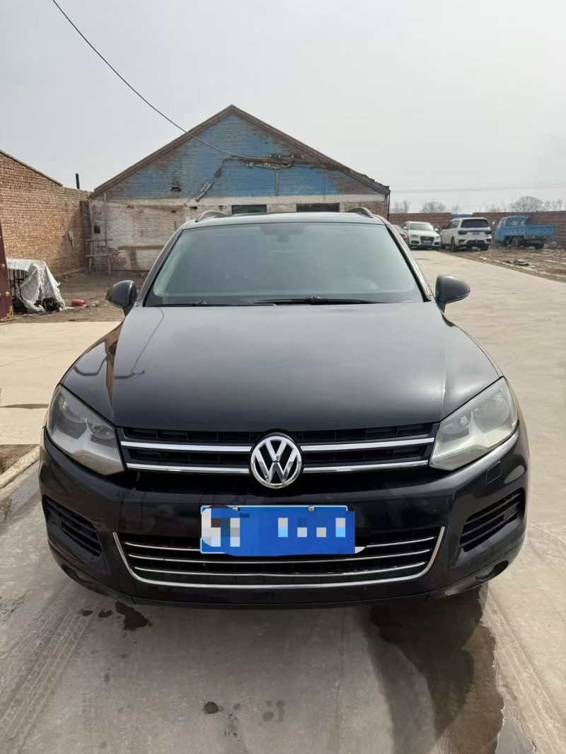 呼和浩特13年大众途锐1