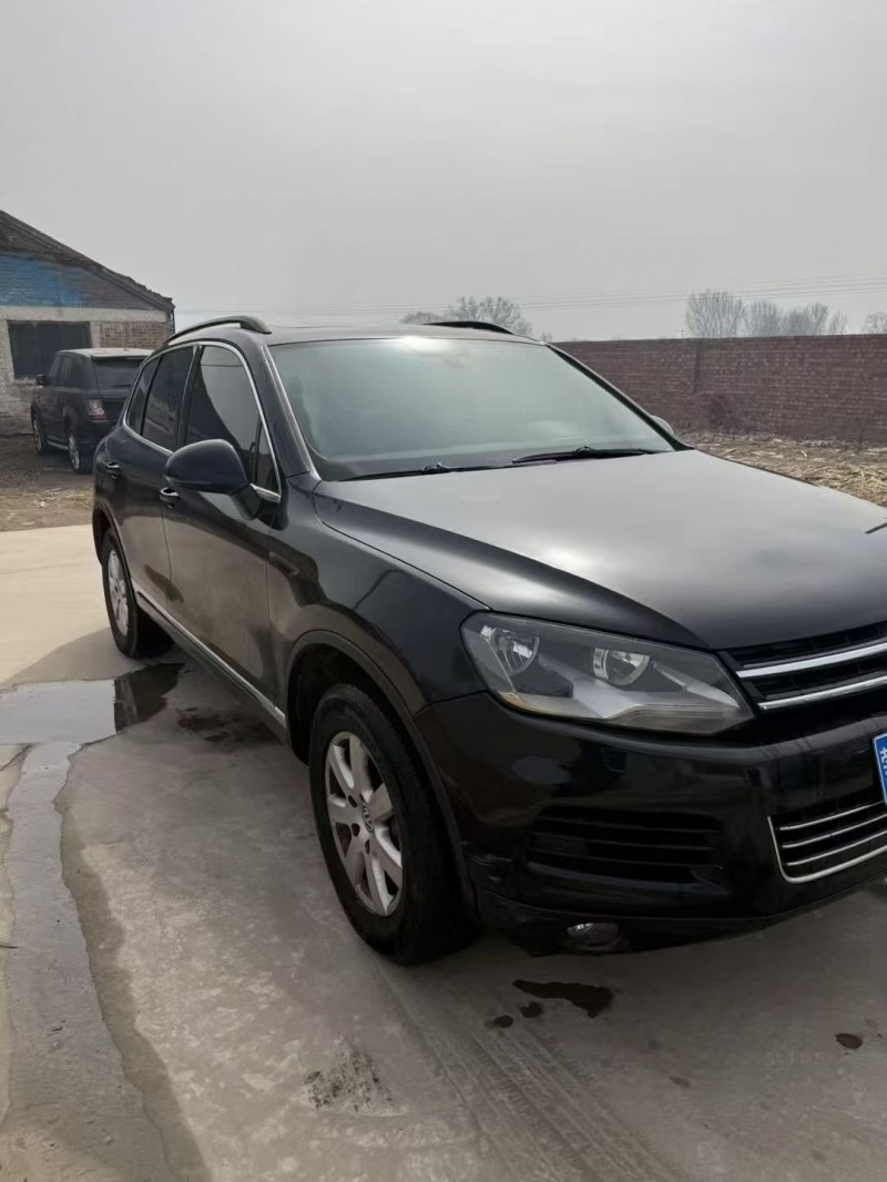 呼和浩特13年大众途锐3