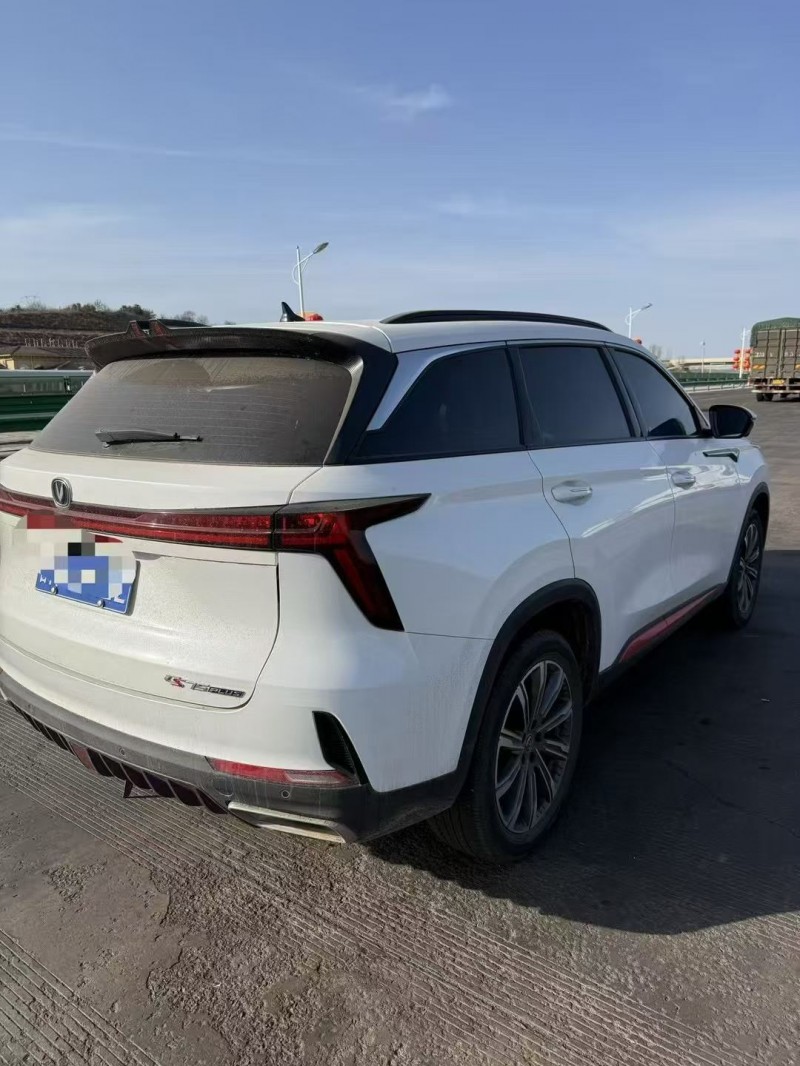 呼和浩特23年长安汽车CS759