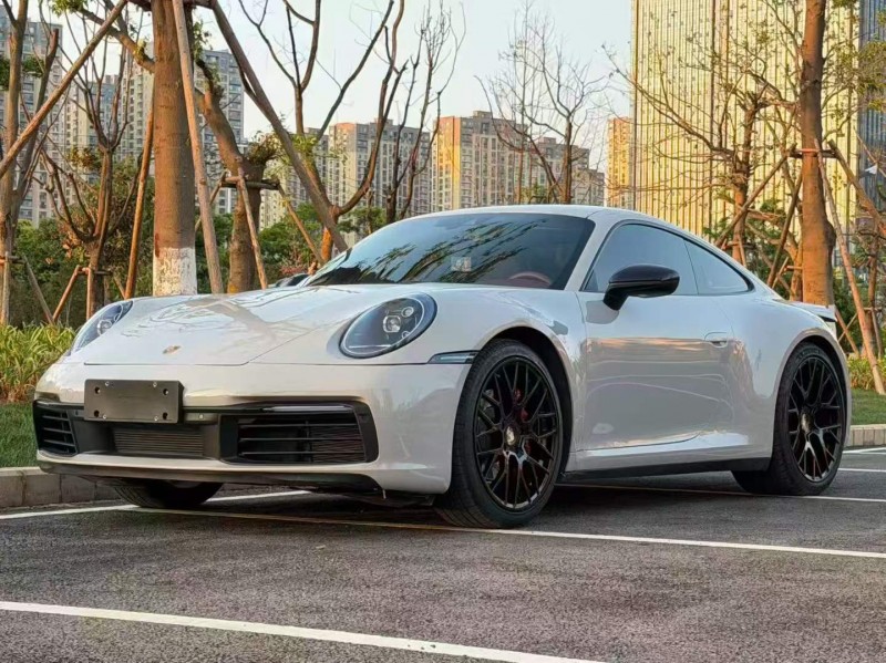 昆明22年保时捷9112