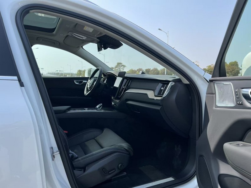 盐城25年沃尔沃XC606