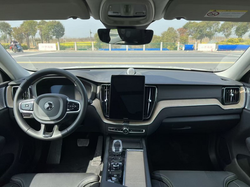 盐城25年沃尔沃XC607