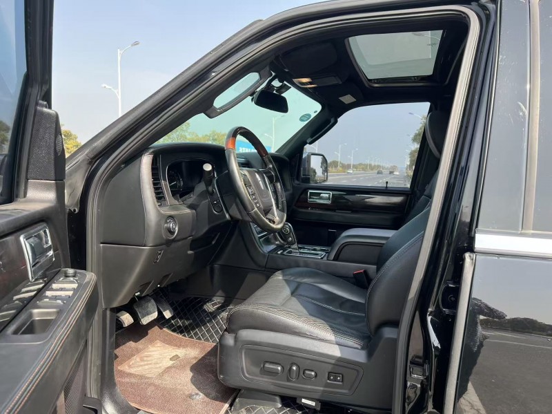 盐城16年林肯领航员4