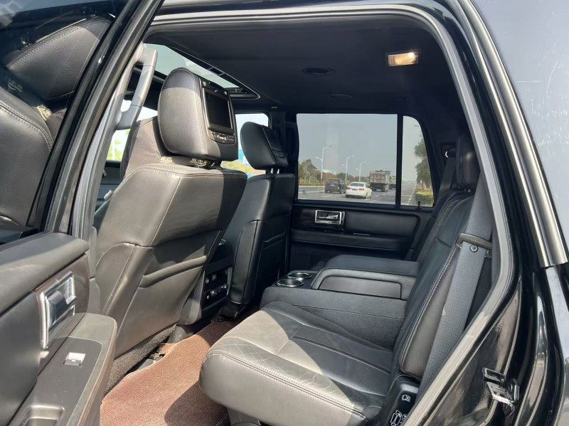 盐城16年林肯领航员5