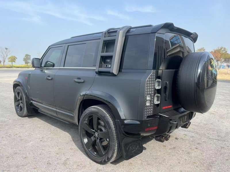 盐城20年路虎卫士9