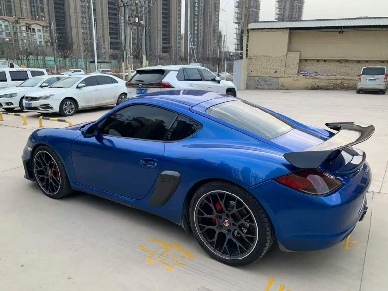 平顶山11年保时捷卡曼7