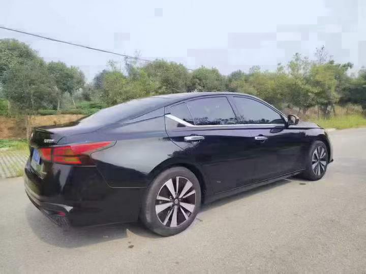 淮安22年日产天籁4