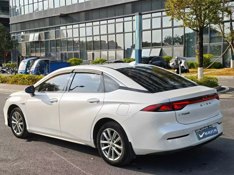 东莞24年传祺埃安S8