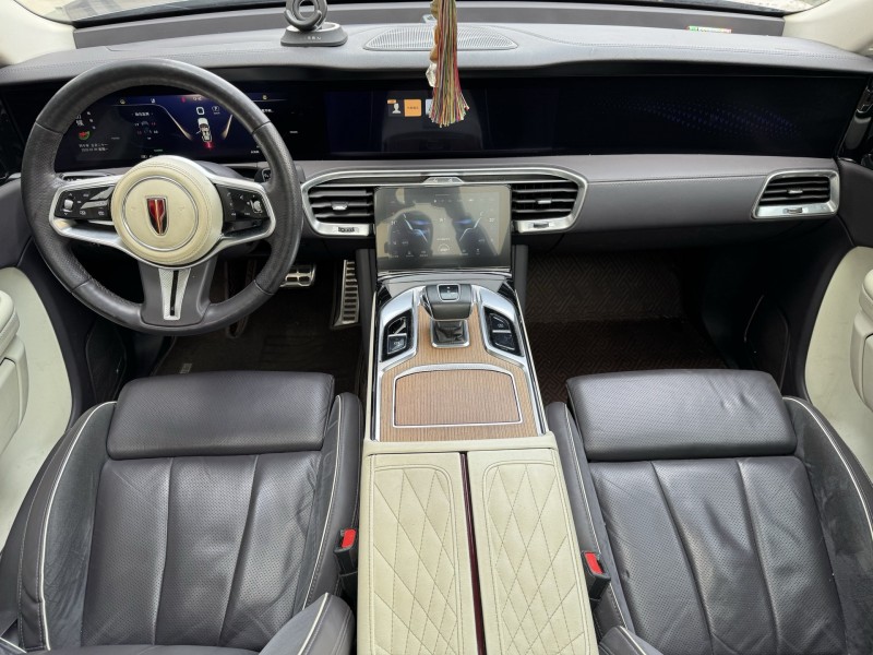 济宁21年红旗HS74