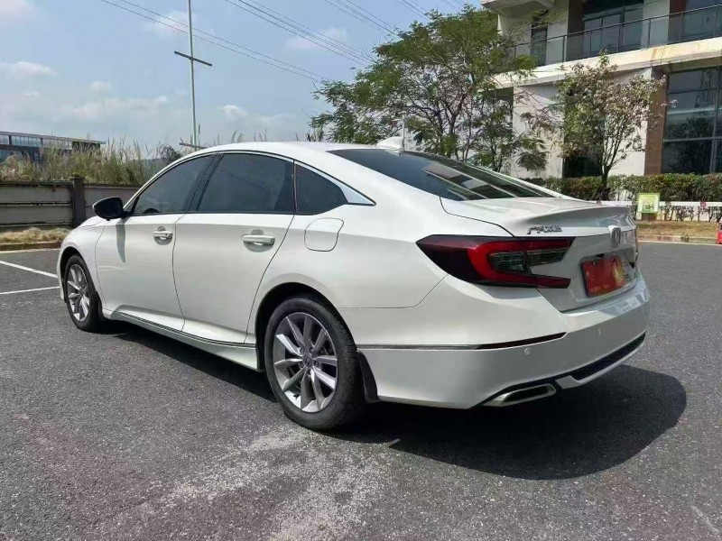 广州22年本田雅阁9