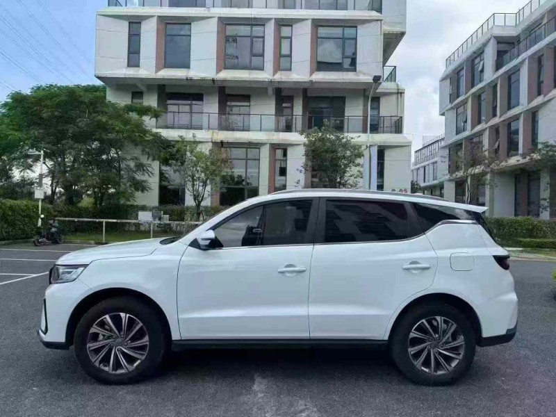 广州23年吉利远景4