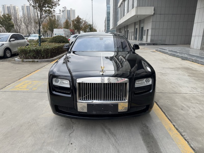 济宁12年劳斯莱斯古斯特1