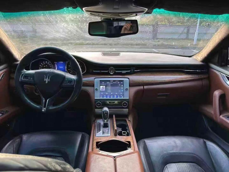 广州13年玛莎拉蒂总裁9