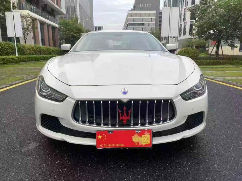 广州15年玛莎拉蒂Ghibli1