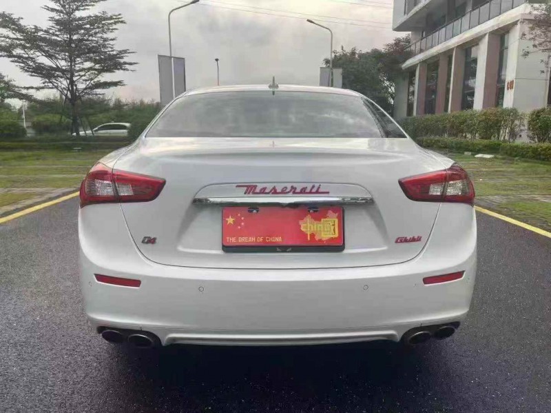 广州15年玛莎拉蒂Ghibli8