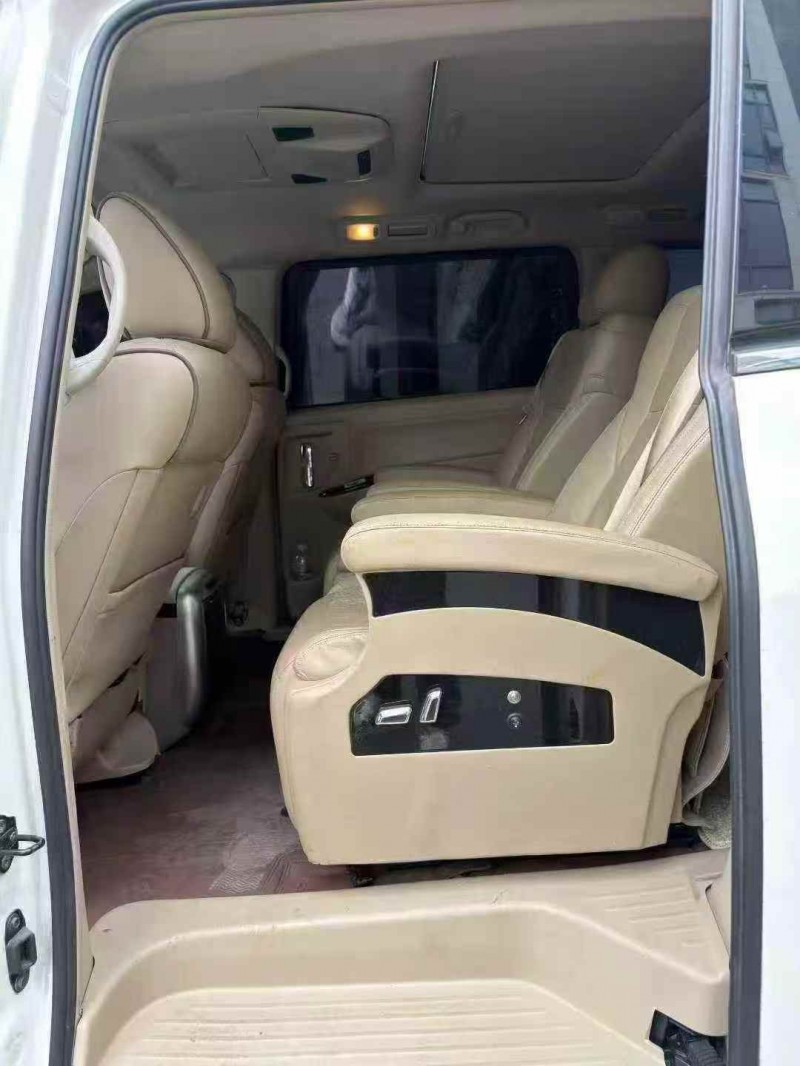 广州15年日产贵士6