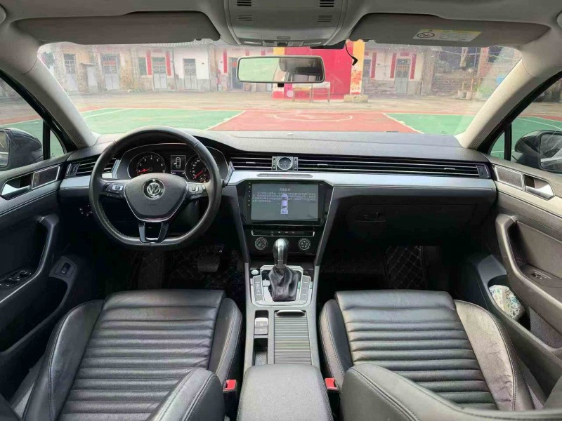 珠海18年大众迈腾4