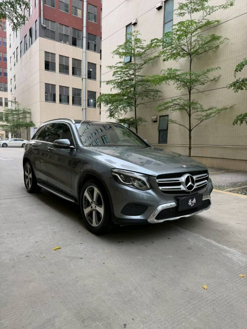 广州16年奔驰GLC2