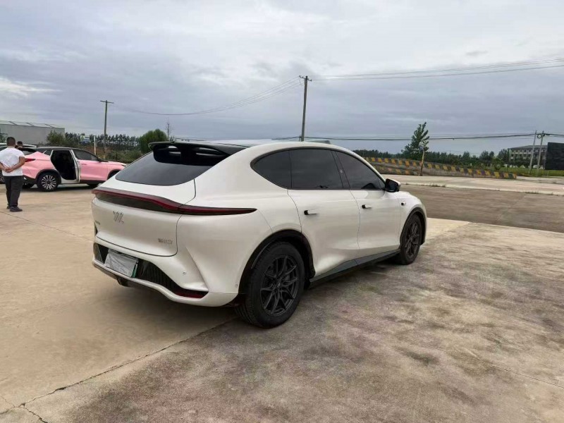 徐州25年智己LS74