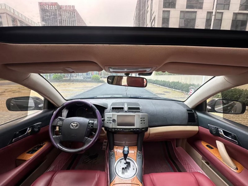 广州07年丰田锐志7