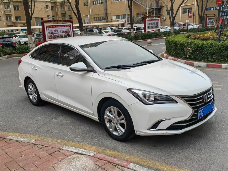 安阳19年长安汽车逸动2