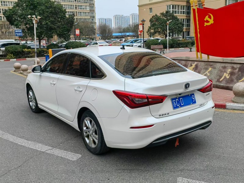 安阳19年长安汽车逸动4