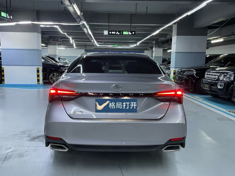 广州22年丰田亚洲龙9