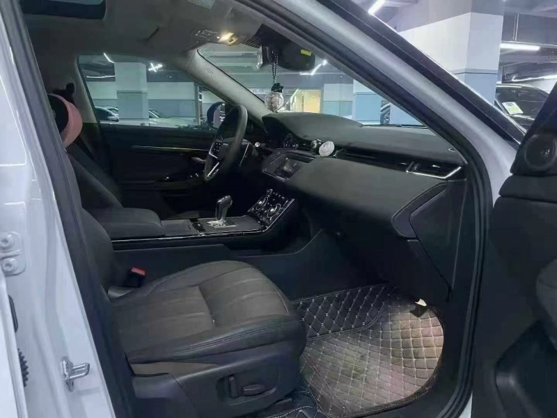 深圳23年路虎极光8