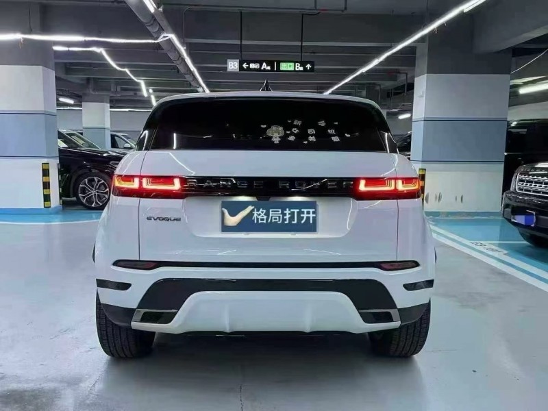 深圳23年路虎极光9