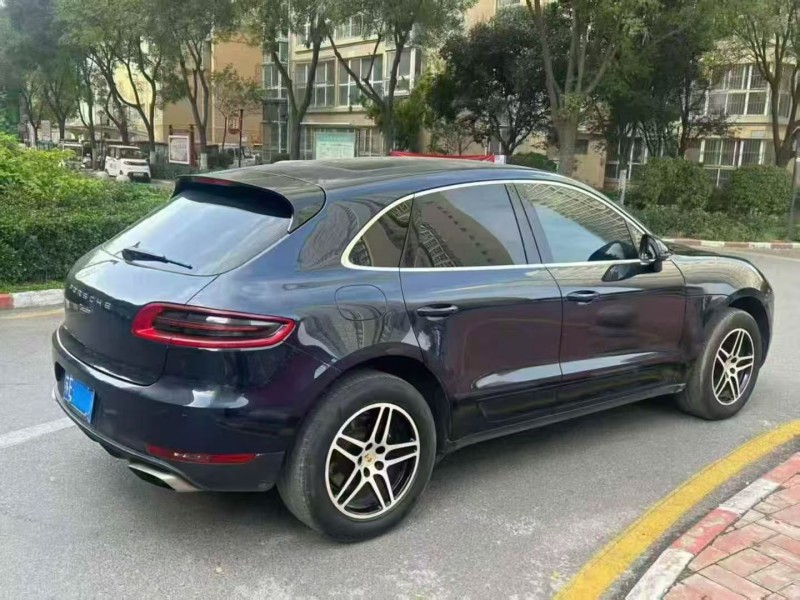 安阳18年保时捷Macan3