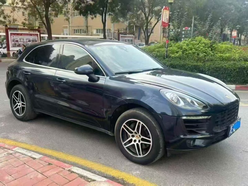 安阳18年保时捷Macan5