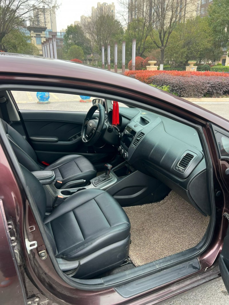 南阳15年起亚K34