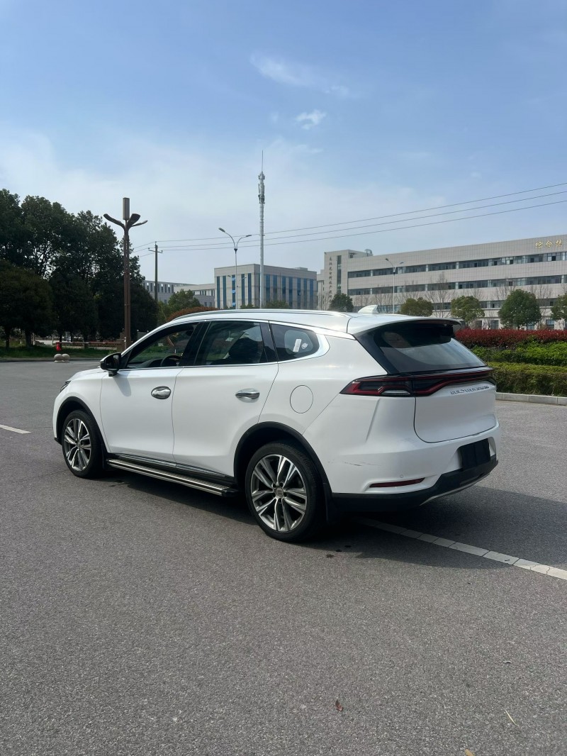 南阳18年比亚迪唐7