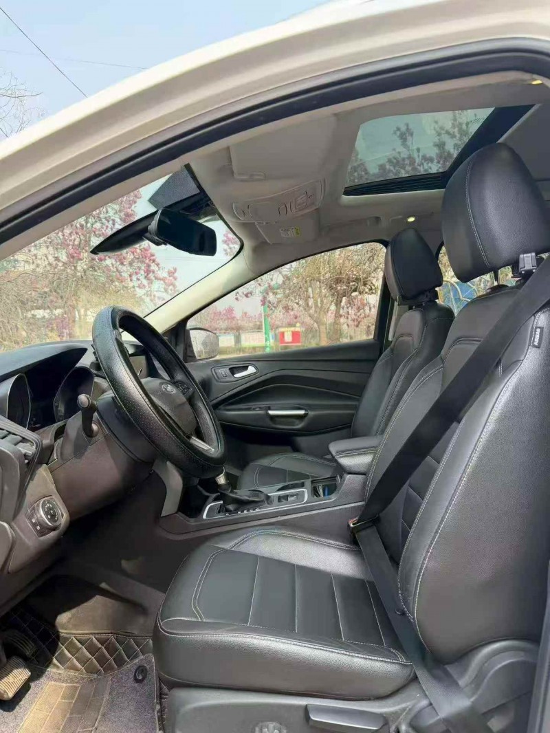 枣庄17年福特翼虎4