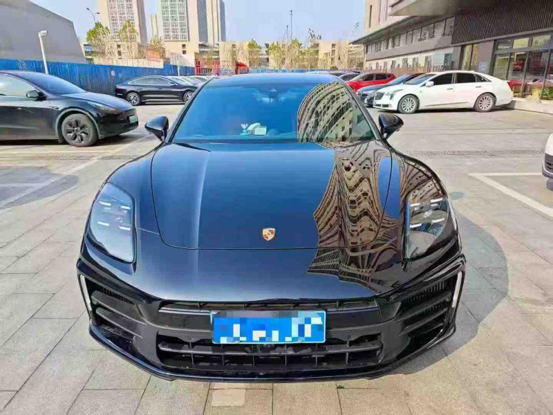 徐州24年保时捷帕拉梅拉1