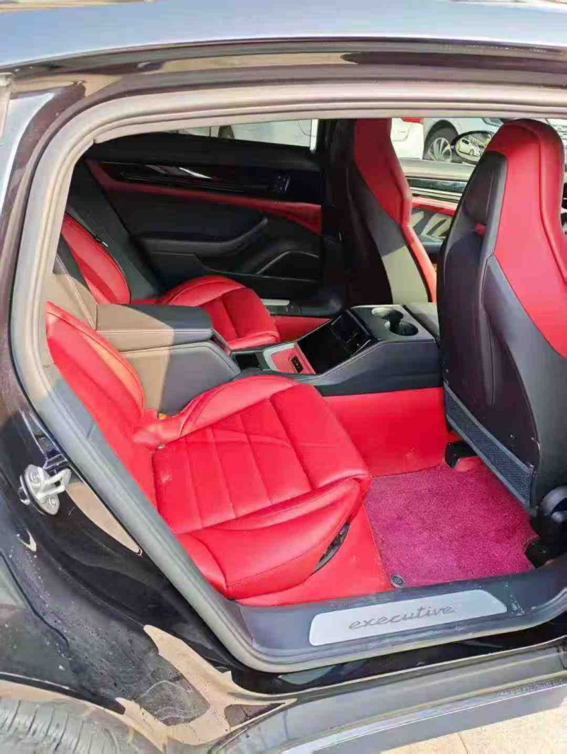 徐州24年保时捷帕拉梅拉7