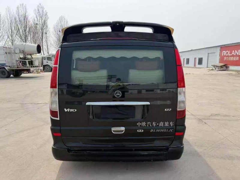 烟台14年奔驰威霆9