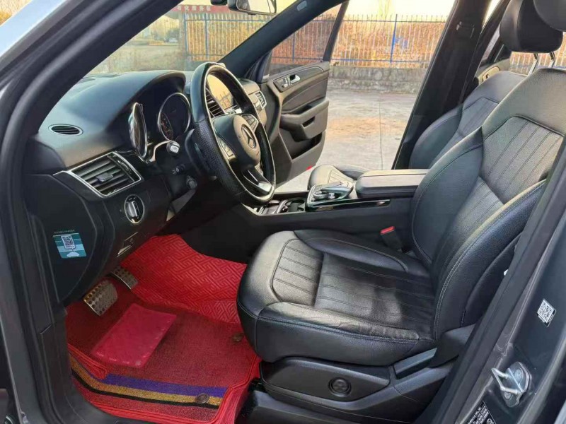 徐州19年奔驰GLE3