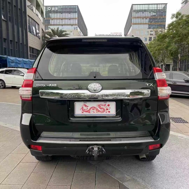 佛山17年丰田普拉多9