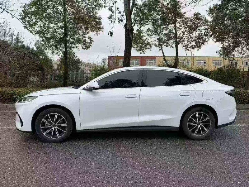 邵阳25年比亚迪海豹6