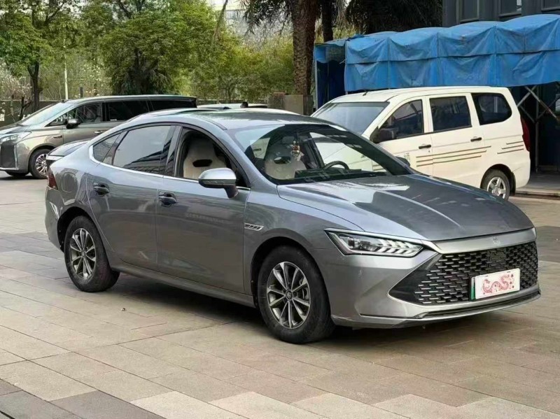 佛山23年比亚迪秦3