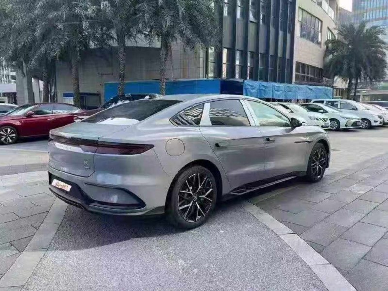 佛山26年比亚迪汉8