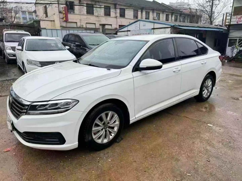 邵阳22年大众朗逸2