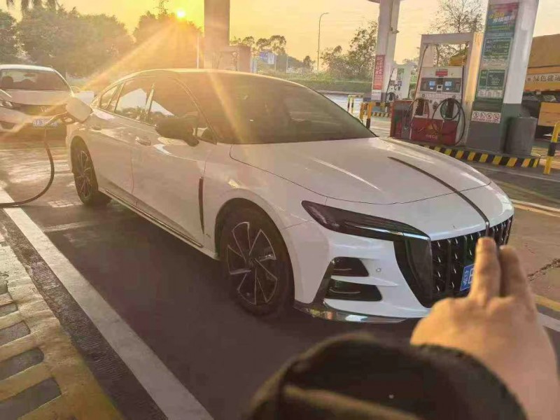 广州25年红旗H62