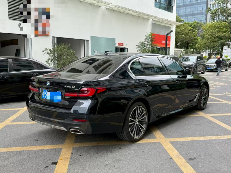 深圳23年寶馬5系8