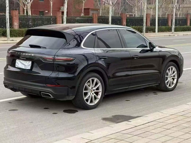 平頂山20年保時捷卡宴8