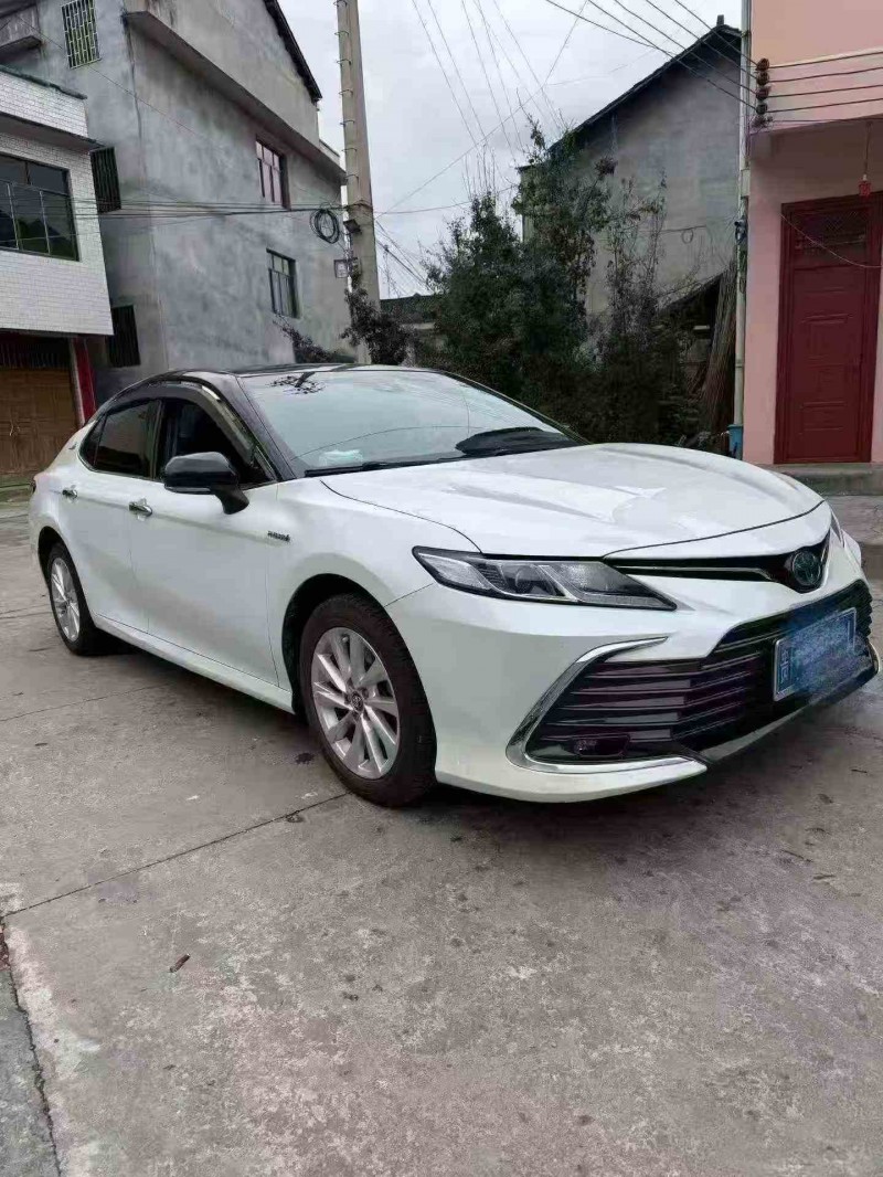 重庆22年丰田凯美瑞2