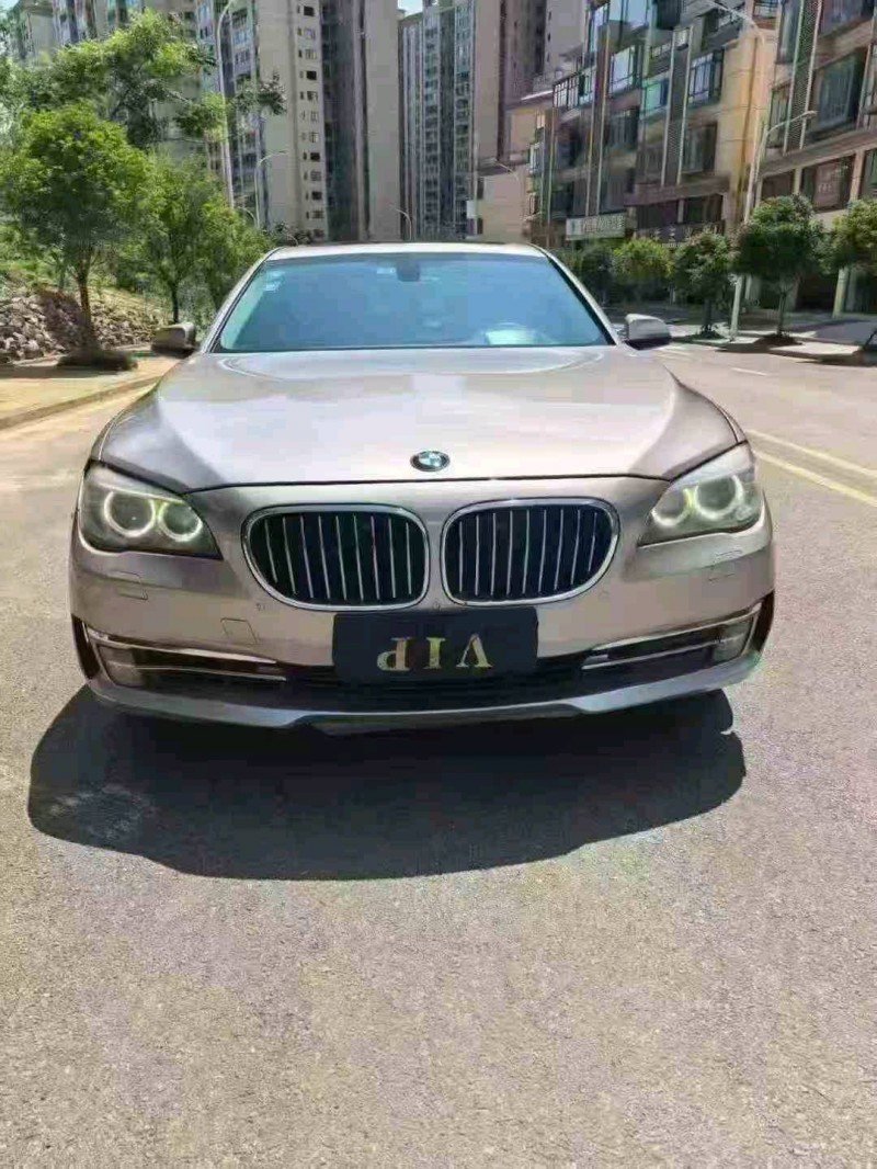 毕节14年宝马7系1