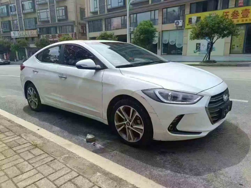 六盘水18年现代领动2